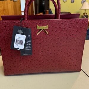 NWT Klassic Kloth Bouid 34 Medium Textured Tote in Wine with Gold Accents